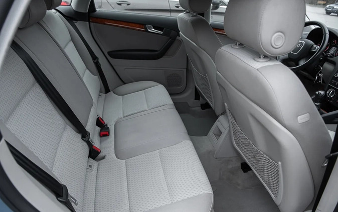 Audi A3 cena 31000 przebieg: 262122, rok produkcji 2010 z Jedlicze małe 379